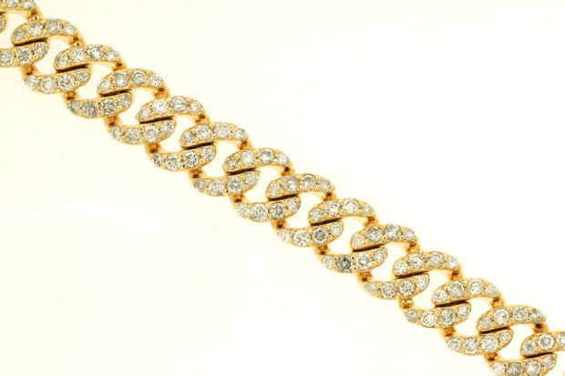 Diamond Pave Curb Link Bracelet