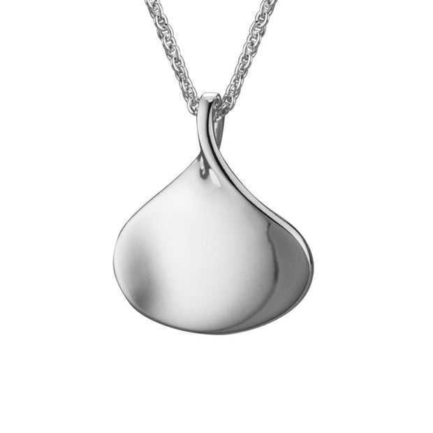 Sterling silver Twisted teardrop pendant on an 18" Chain