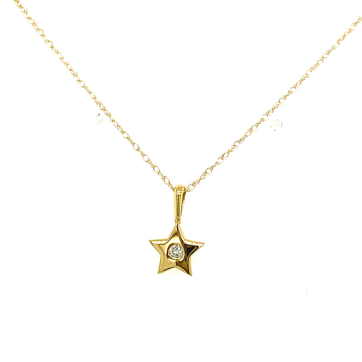 Petite Star Necklace