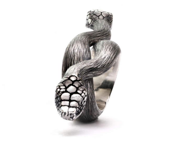 Mariella Pilato Serpenti Rest Ring