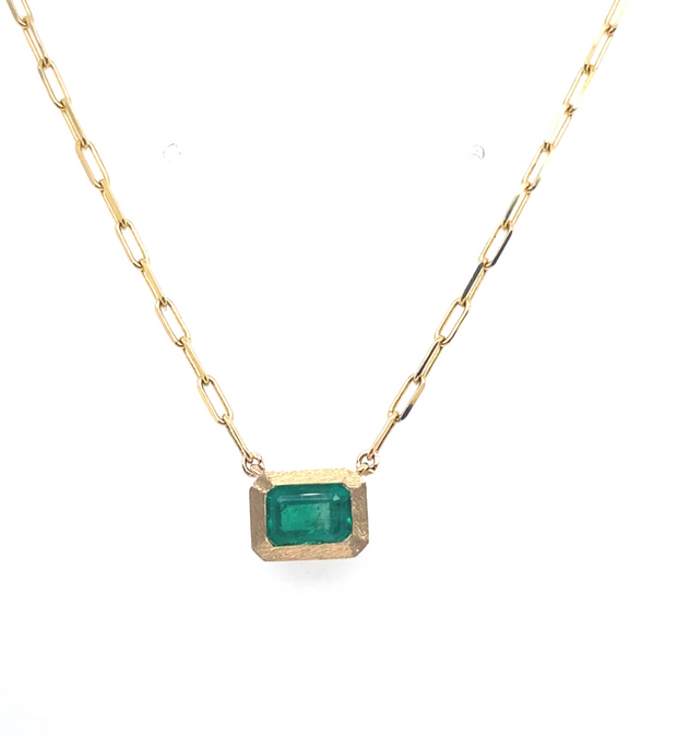 Bezel Set Emerald Necklae